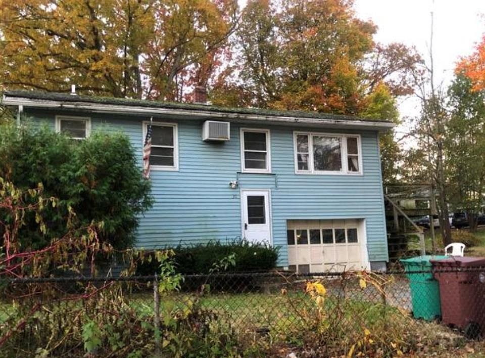 1st image of 30 Wilcox St