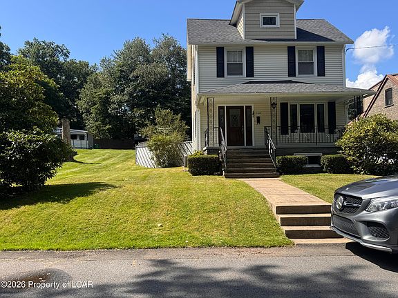 2nd image of 164 Hillcrest Ave