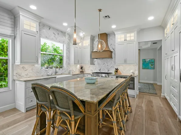 119 Barcelona Drive, Jupiter, FL 33458