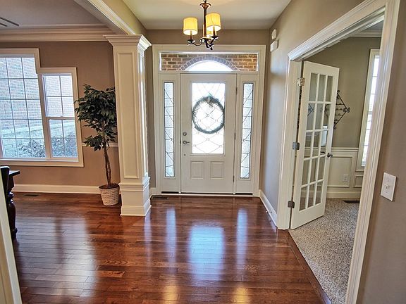4th image of 5441 Whispering Brook Ct