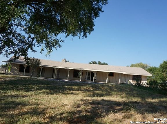 2nd image of 1032 County Road 2014