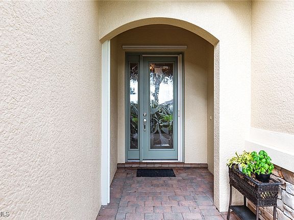 3rd image of 3640 Lakeview Isle Ct