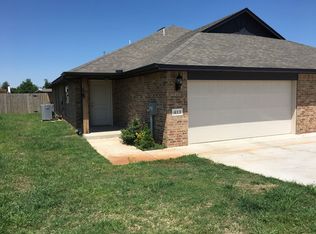 591 Washington Ave W, Piedmont, OK 73078