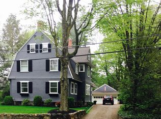 8 Cottage St, Wellesley, MA 02482