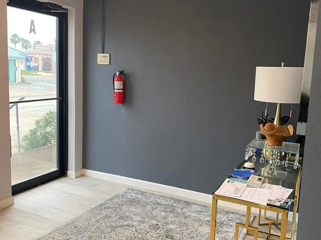 3 bed, $425 — Photo 3