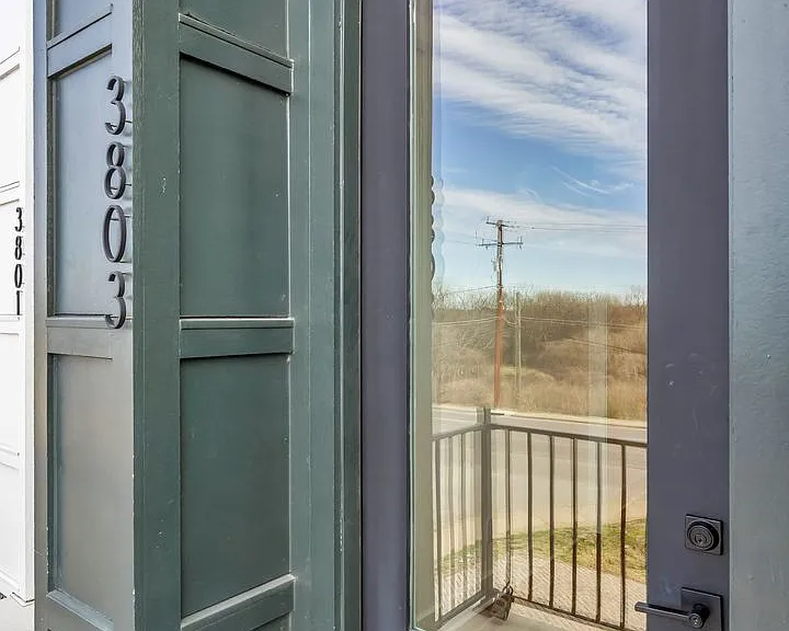 3803 Dr Walter S Davis Blvd — Photo 7