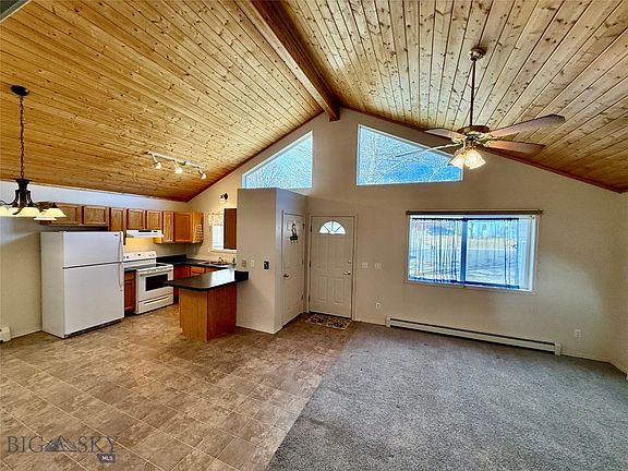 4th image of 1326 Wineglass Ln