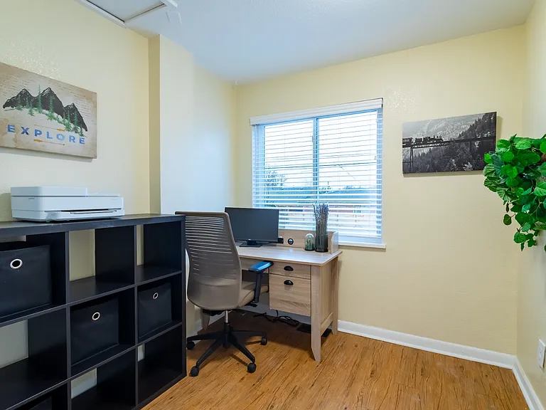 3243 N Kearney St #A — Photo 22