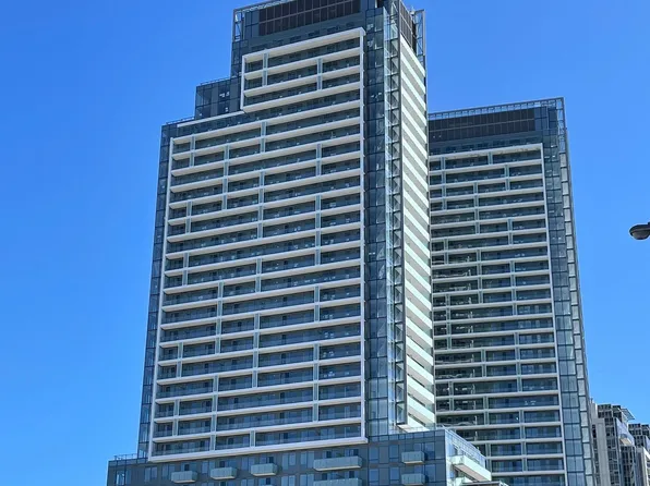 7 Golden Lion Hts, Toronto, ON