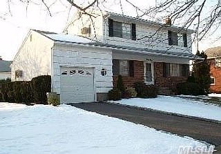 1st image of 31 Brightwater Pl