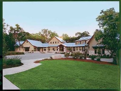 2950 N Traditions Dr, Bryan, TX, 77807