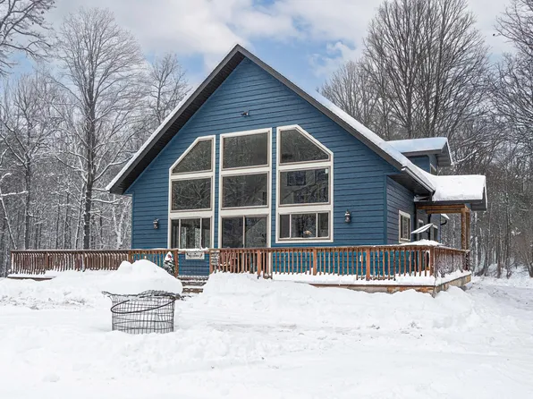 1680 Melody Ln, Eagle River, WI 54521