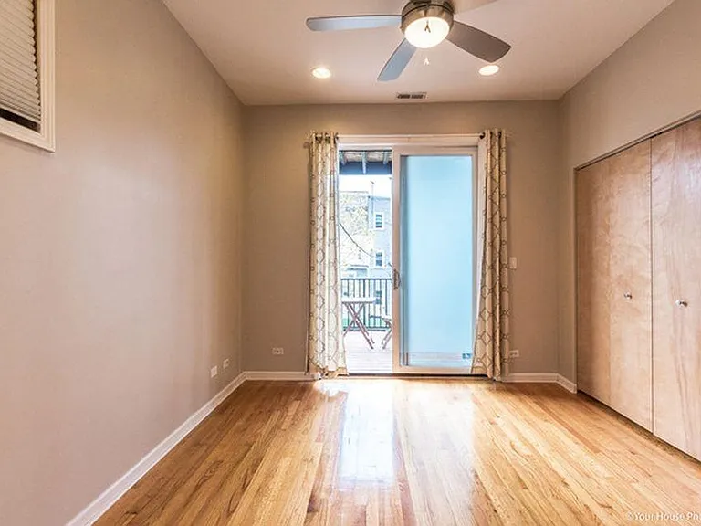1006 N Wood St #2 — Photo 6