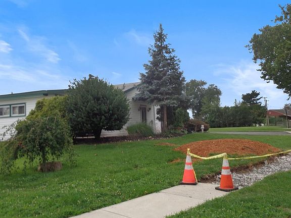 5th image of 32 Valley Rd