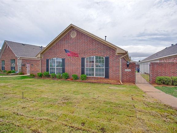 2nd image of 2716 Tealwood Dr