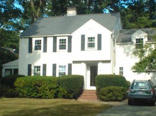 25 Lindbergh Ave, Needham, MA 02494