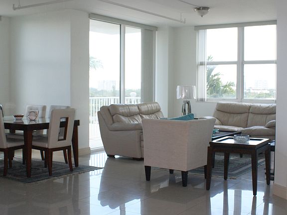 4th image of 3180 Coral Way APT 601
