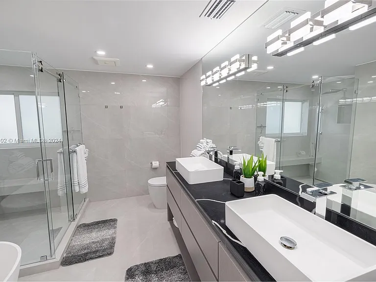 1575 Osprey Ave — Photo 24