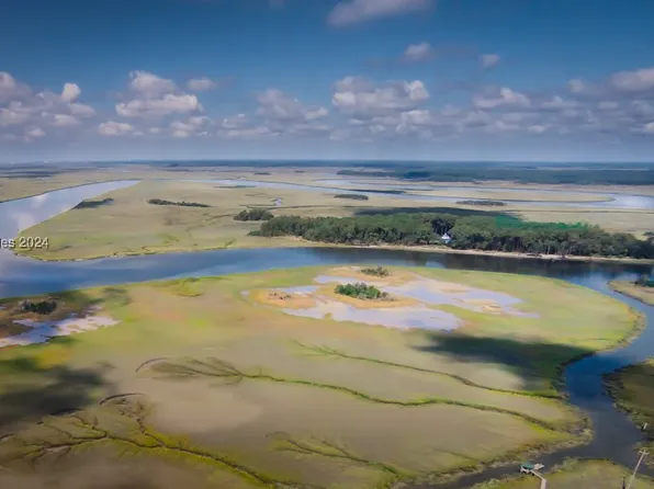 13 Governors Point, Daufuskie Island, SC 29915