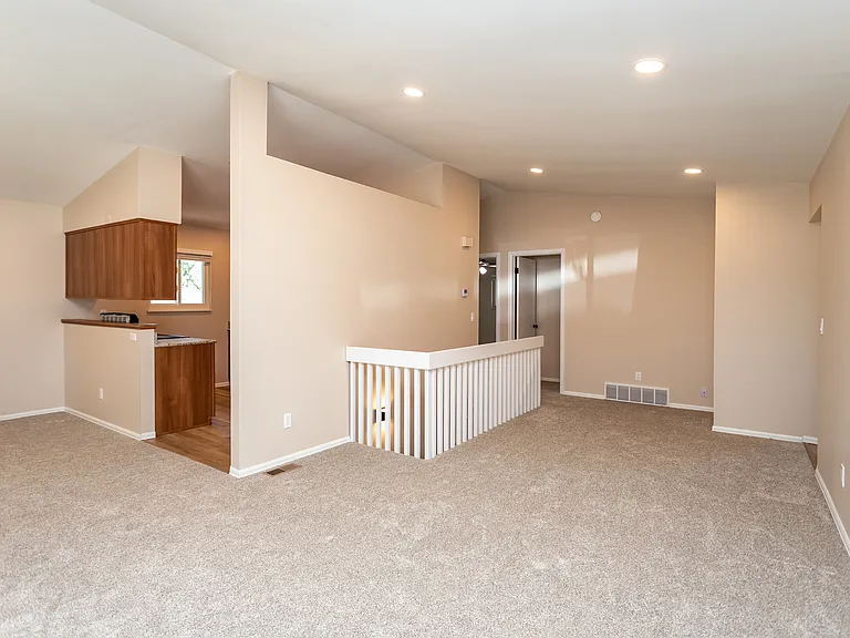 6110 Little Johnny Dr — Photo 8