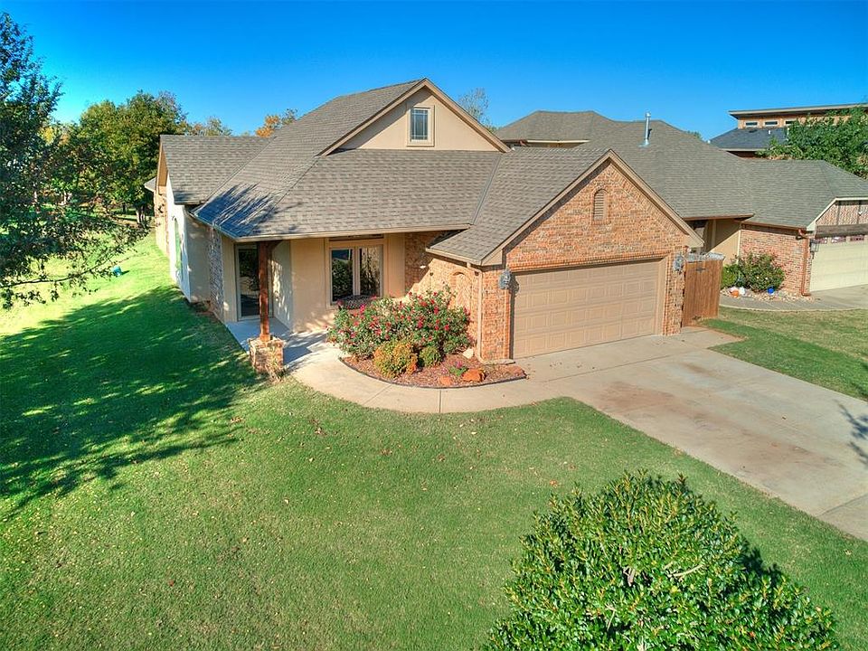 1st image of 12113 Crystal Gardens Pl