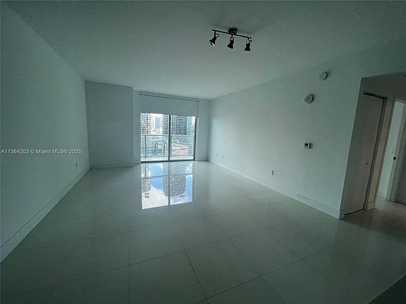 4th image of 1100 S Miami Ave #2008