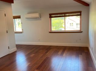 5364 61st St #3, Maspeth, NY 11378