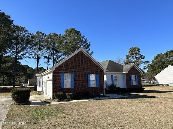 2nd image of 106 Hunters Creek Dr