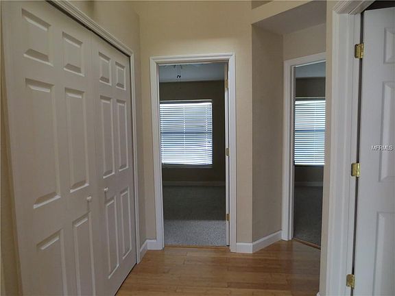 4th image of 5527 Deepdale Dr