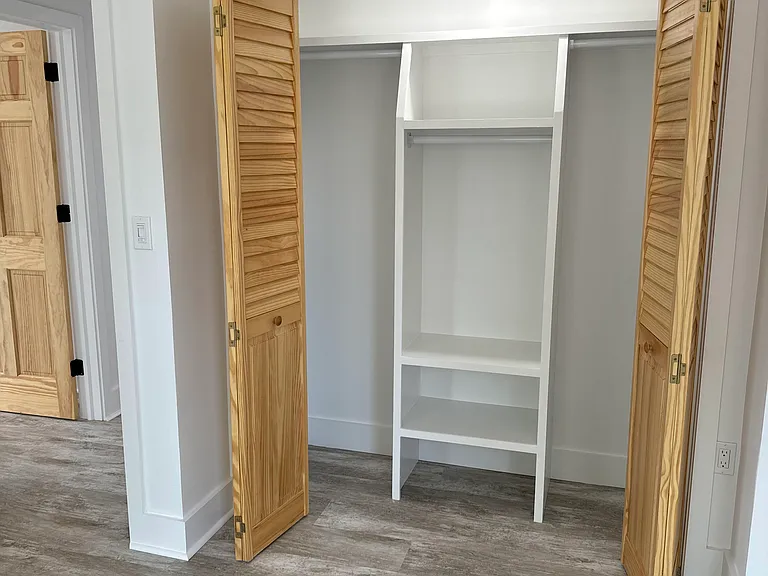 Bedroom 3 _ Closet