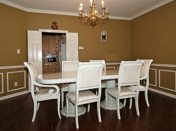 5th image of 6917 Woodsprings Dr
