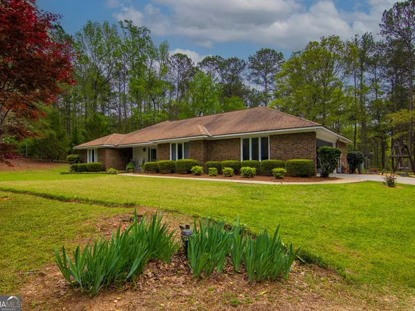 1741 Lower Blue Springs Rd, Hamilton, GA 31811