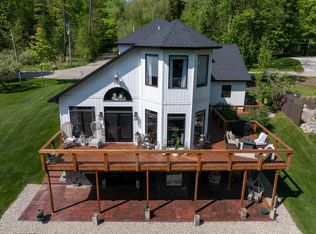 1465 Woodlawn Ave, Clare, MI 48617