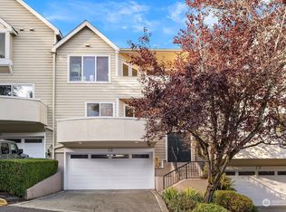 7323 Old Redmond Rd APT 16, Redmond, WA 98052
