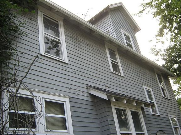 5th image of 53 & 55 E Mapledale Ave