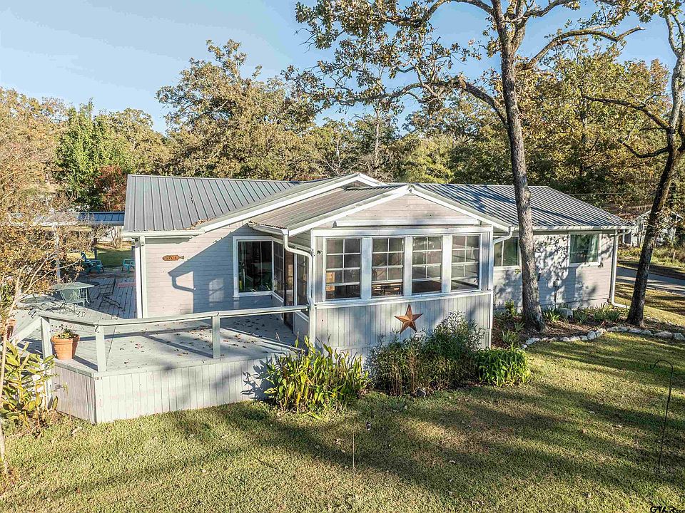 1st image of 704 Callender Lake Dr