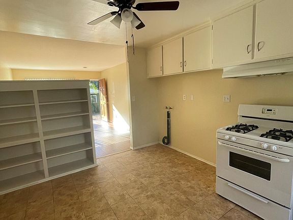 4th image of 5150 Towle Ct