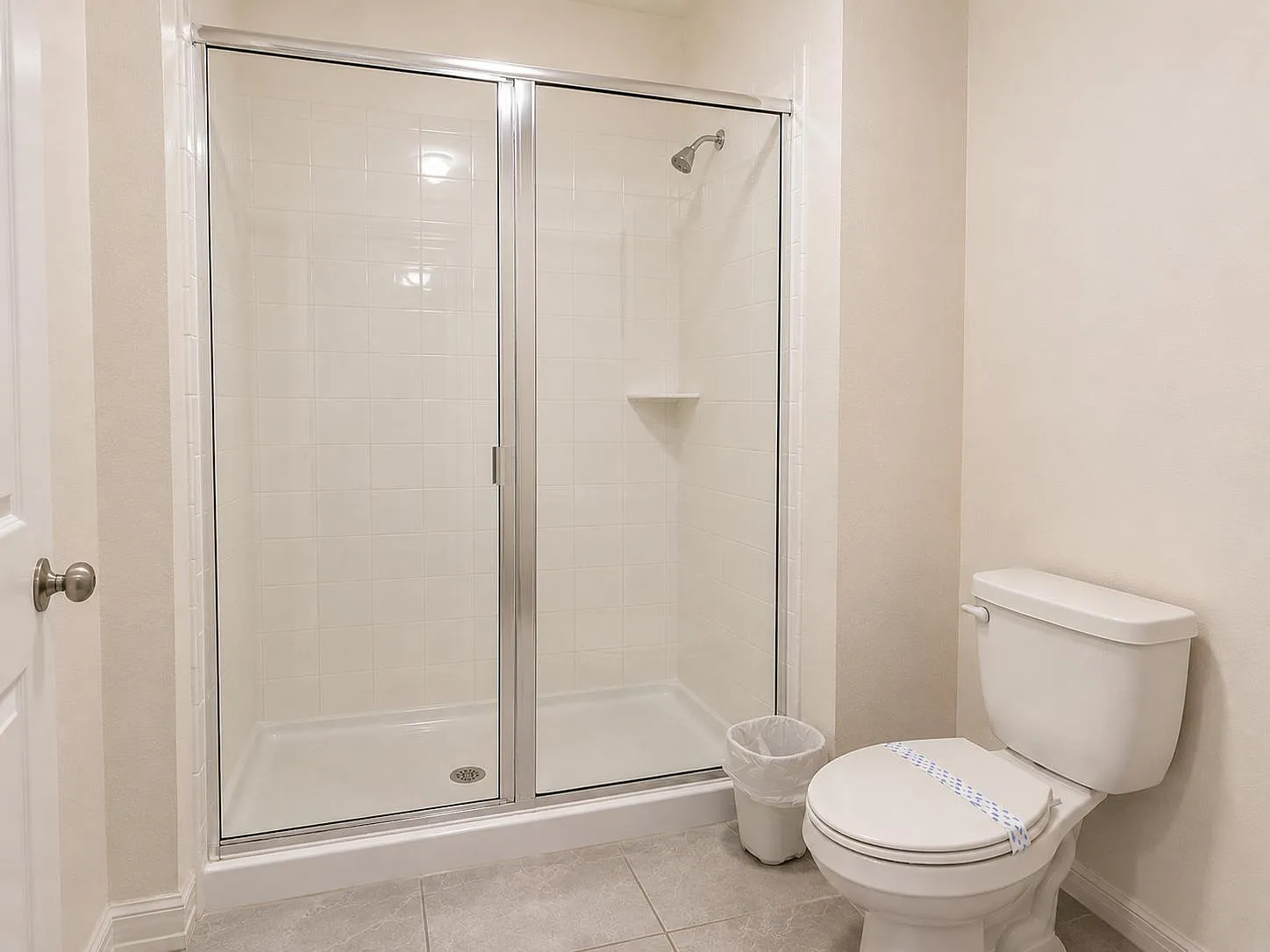 4 bed, 6.0 bath, 4387 sqft, $910 — Photo 3