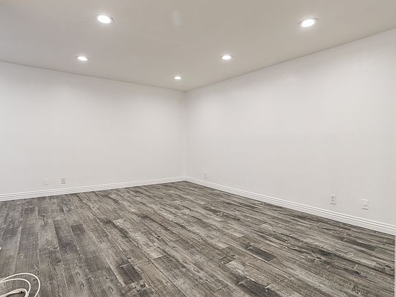 5th image of 222 N Rose St Unit 205