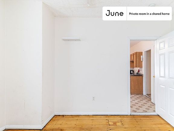 4th image of 20 Howell St #1-B