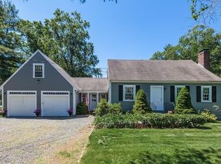 390 Grove St, Norwell, MA 02061