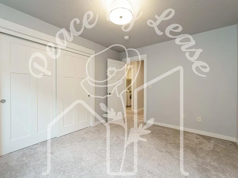 2573 SW McKenna Pl — Photo 25