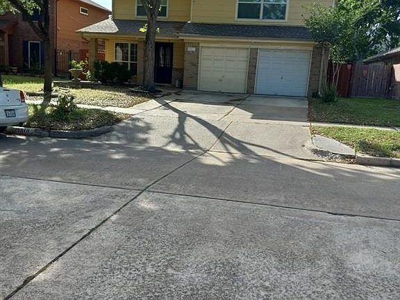 3rd image of 15510 Appleridge Dr