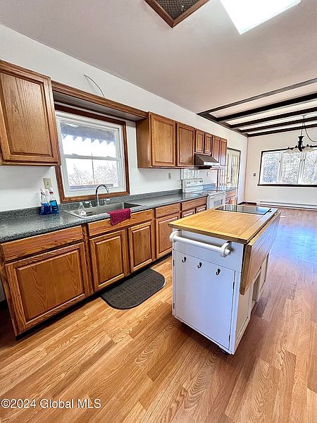 5th image of 236 Johnson Ave Avenue