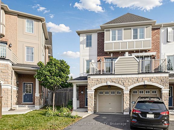 3rd image of 46 Soccavo Cres
