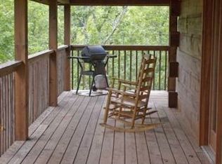 1694 Eagle Springs Rd, Sevierville, TN 37876