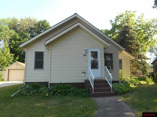 434 Cleveland Ave W, Winnebago, MN 56098