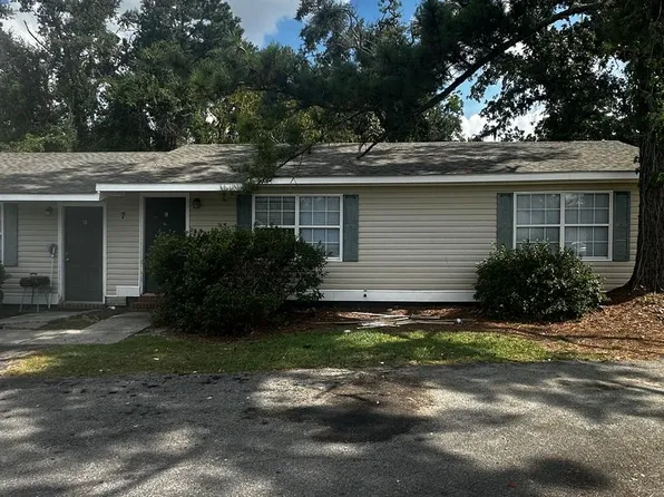 7 Shanna Cir APT C, Valdosta, GA 31601