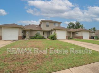 3704 W Cedar St #B, Rogers, AR 72756