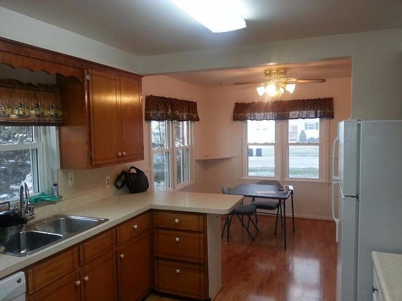 2nd image of 610 N Miami Ave